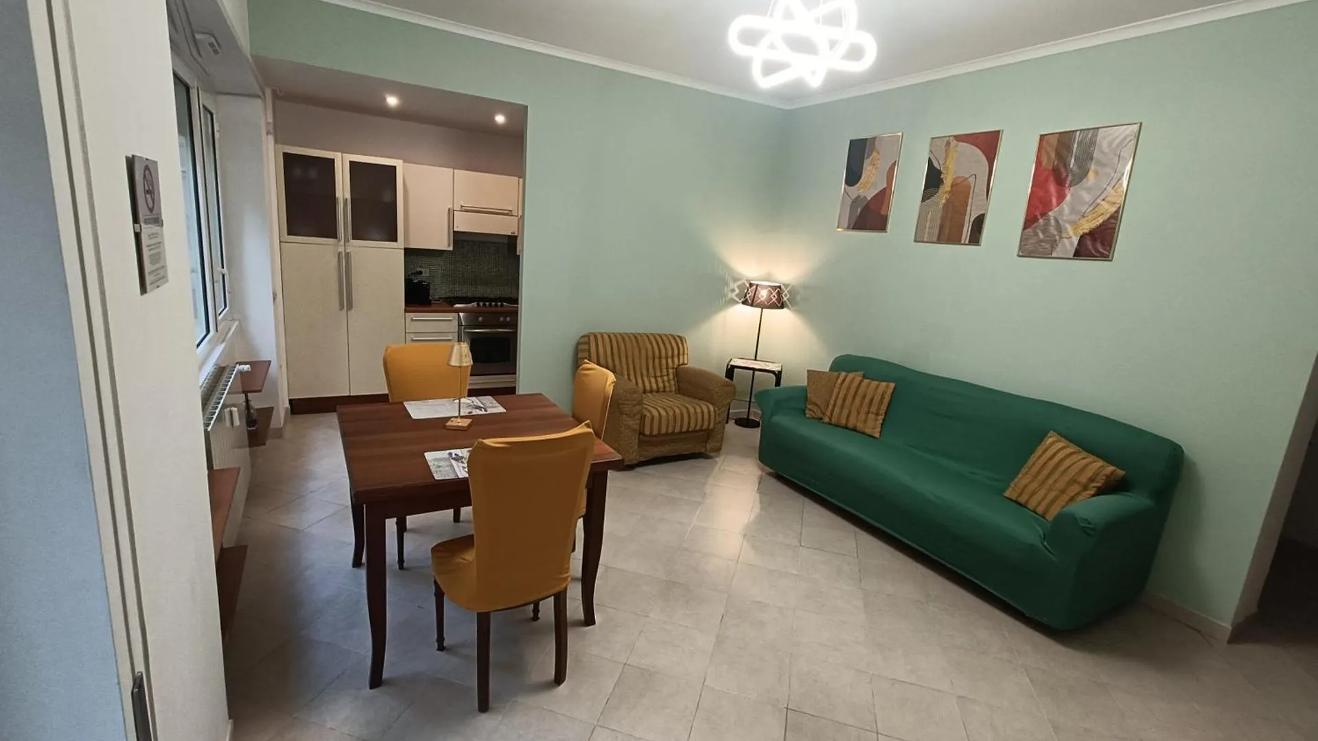 City Break Nomentana Roma Italia